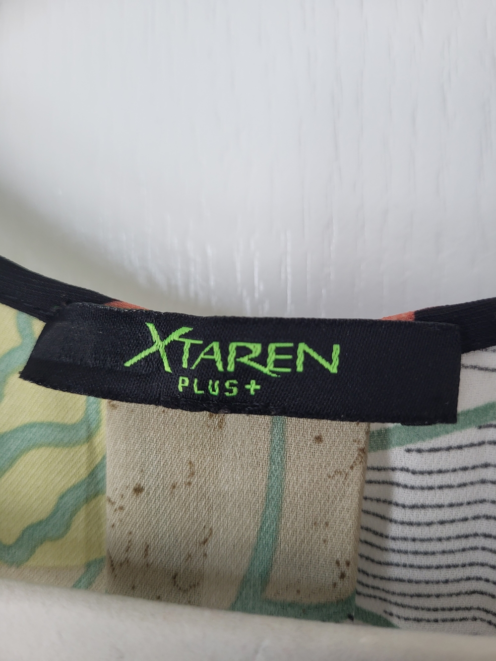 Xtaren Black Chiffon Maxi Dress with Pink & Green Floral Print - Picture 2 of 8